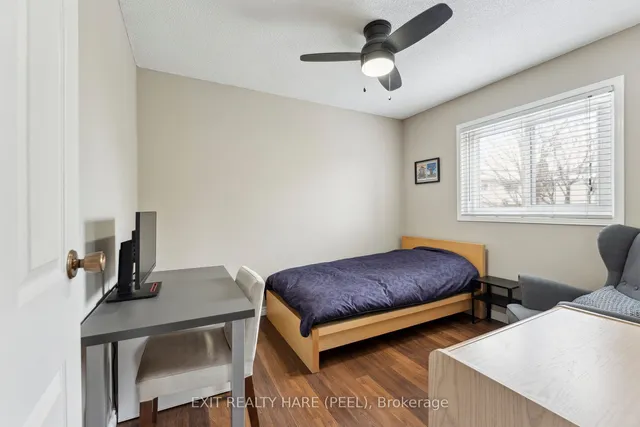 Additional image 31 of 121 Royal Palm Dr