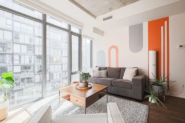 Additional image 12 of 650 King St Unit 410