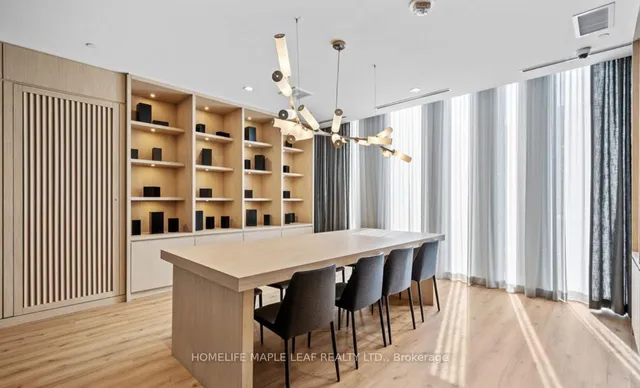 Additional image 10 of 215 veterans Dr Unit 806