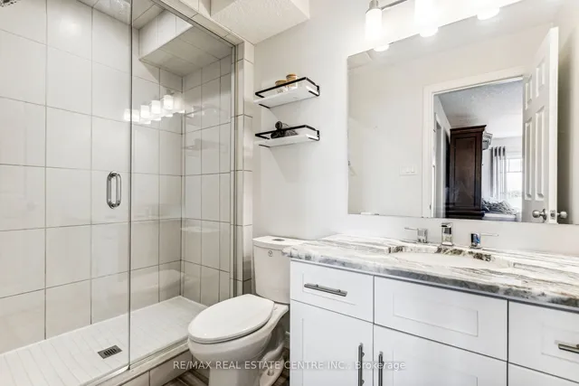 Additional image 31 of 70 Willowrun Dr Unit A1