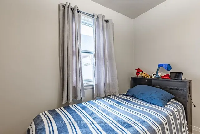 Additional image 25 of 131 Harmony Ave