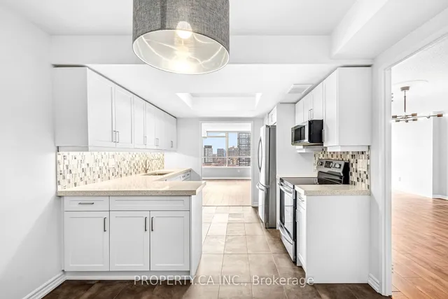 Additional image 3 of 130 Carlton St Unit 1106