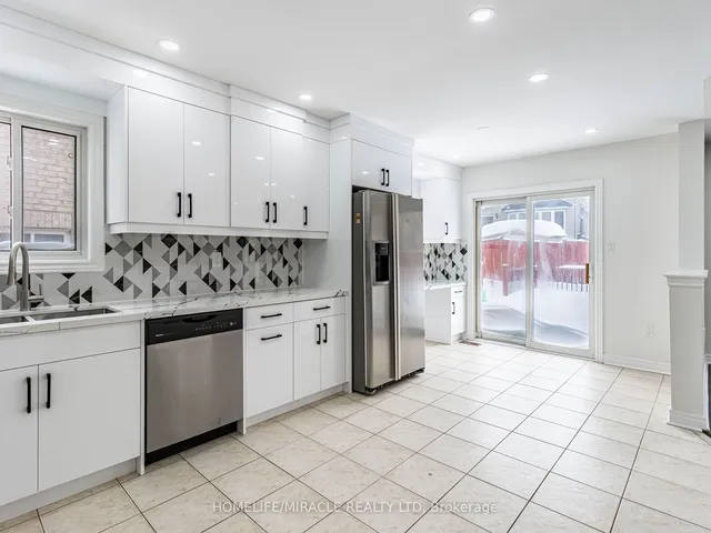 Additional image 13 of 76 Fallstar Cres