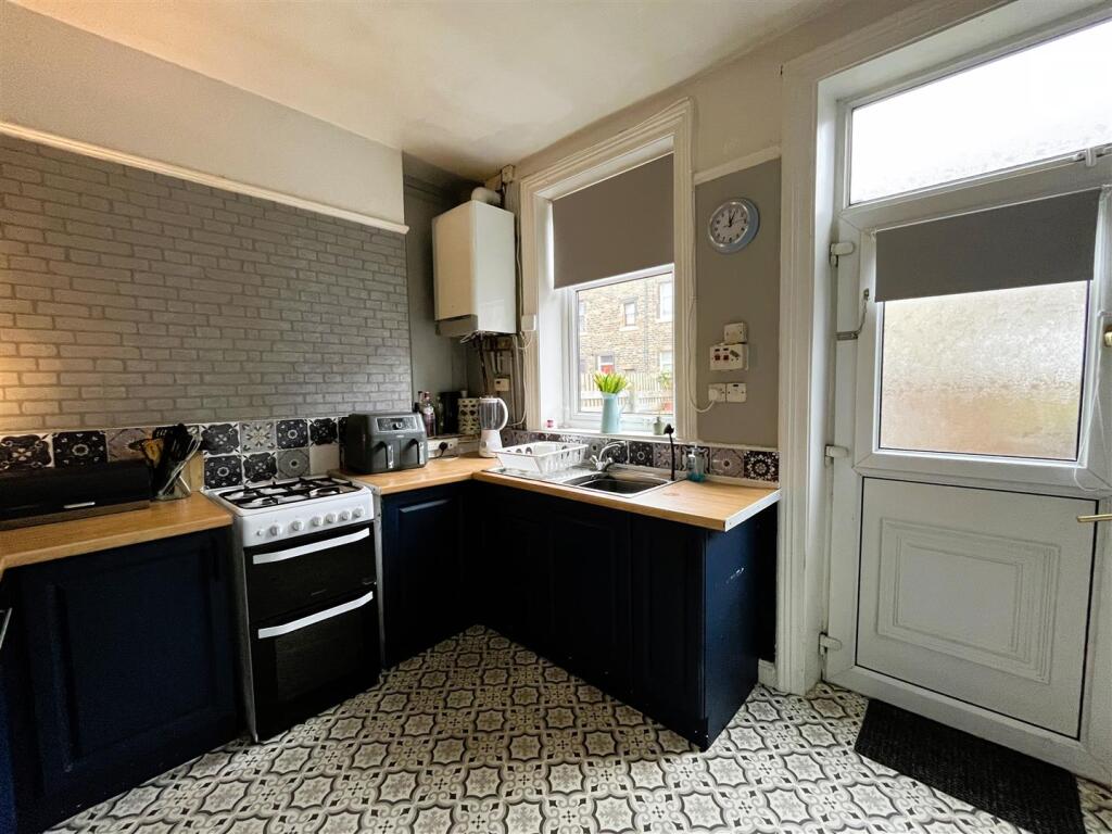 Additional image 6 of Mayfield View, Wyke, Bradford