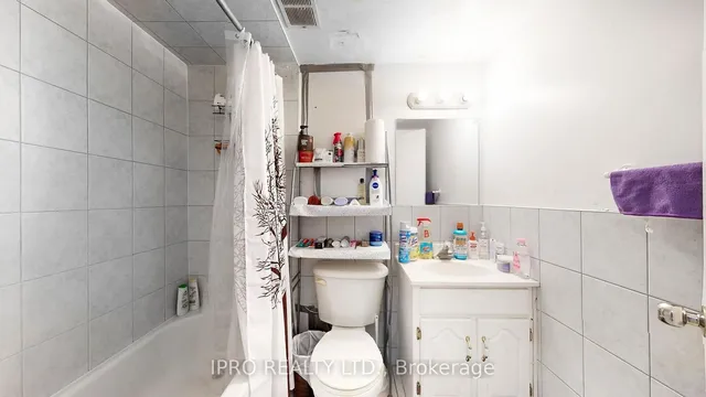 Additional image 16 of 4645 Jane St Unit 637