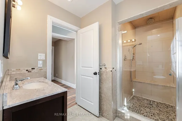 Additional image 28 of 174 Victoria St