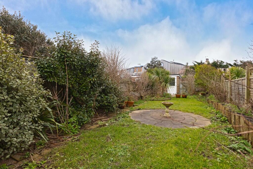 Additional image 23 of Kings Crescent, Shoreham-By-Sea