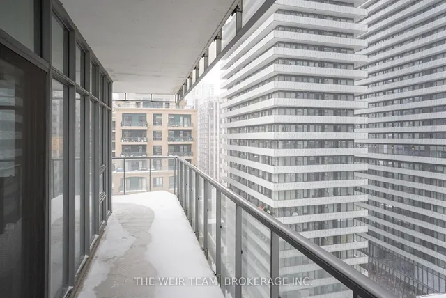 Additional image 19 of 33 Charles St Unit 1411