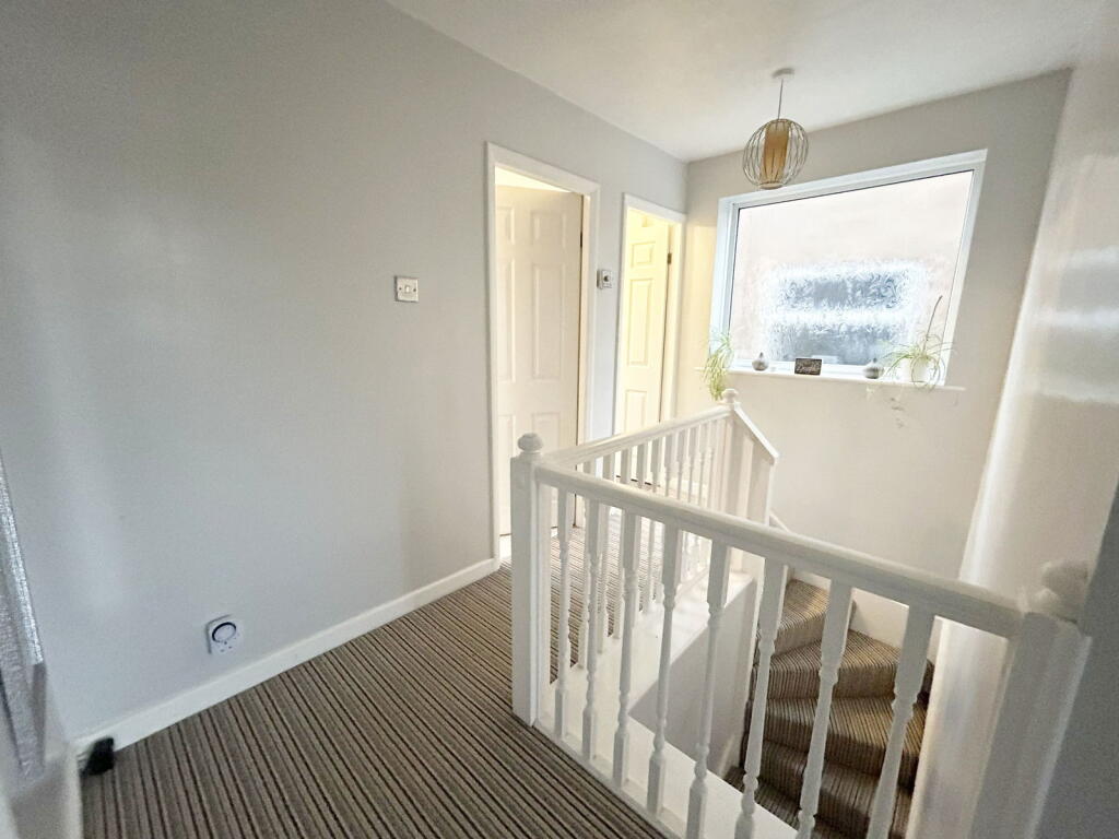 Additional image 8 of Pear Tree Crescent, Shirley