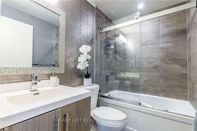 Additional image 9 of 2087 Fairview St Unit 1001