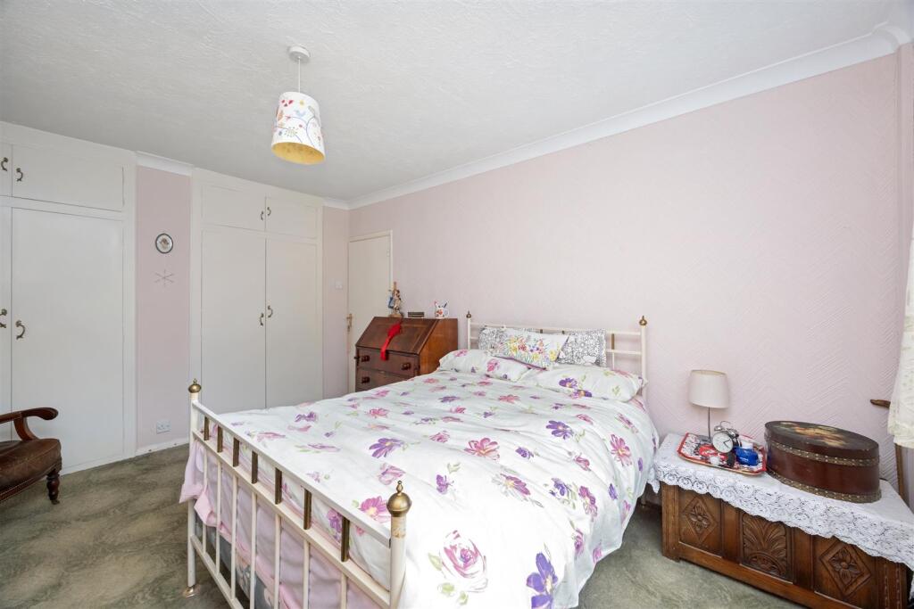 Additional image 13 of Hangleton Valley Drive, Hove