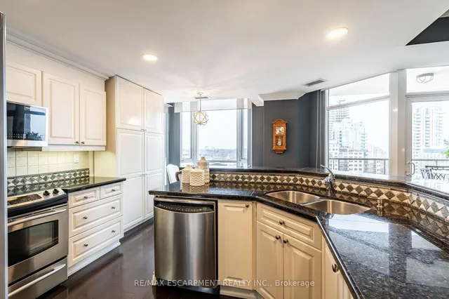 Additional image 10 of 1477 Lakeshore Rd Unit 1102