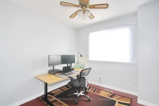 Additional image 29 of 7500 Goreway Dr Unit #37