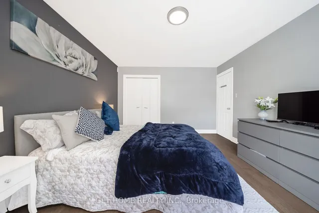 Additional image 32 of 2446 Martin Crt