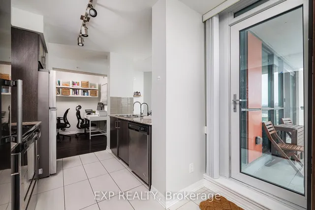 Additional image 5 of 80 Esther Lorrie Dr Unit 712