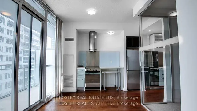 Additional image 10 of 38 Dan Leckie Way Unit 1802