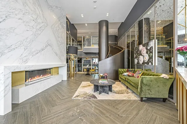 Additional image 3 of 395 Dundas St Unit 413