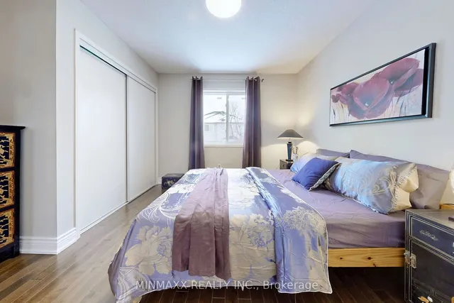 Additional image 28 of 1081 Holdsworth Cres