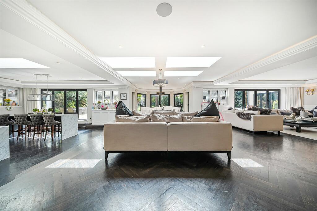 Additional image 13 of Park Avenue, Farnborough Park, Orpington