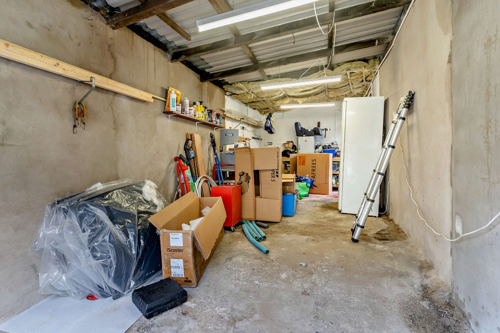Additional image 10 of Dan-y-twyn, Treharris, South Glamorgan, Rhondda Cynon Taff, CF46