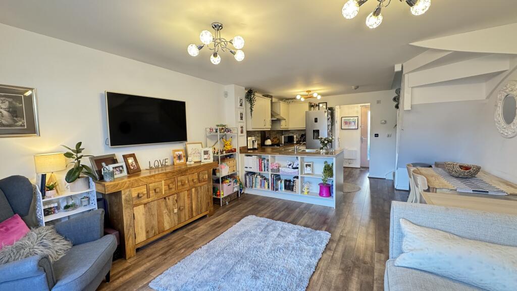 Additional image 18 of Portland Drive, Barry