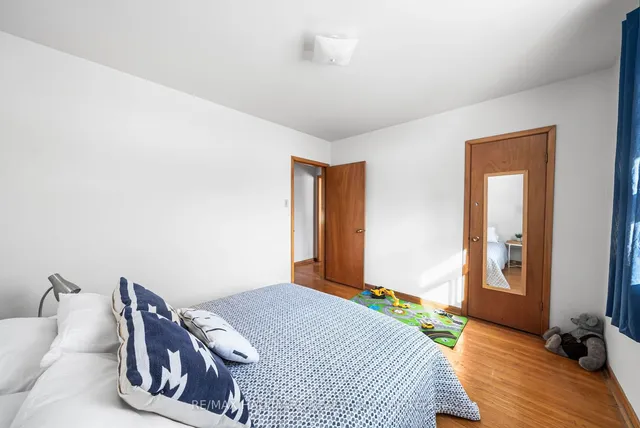 Additional image 20 of 37 Madawaska Ave