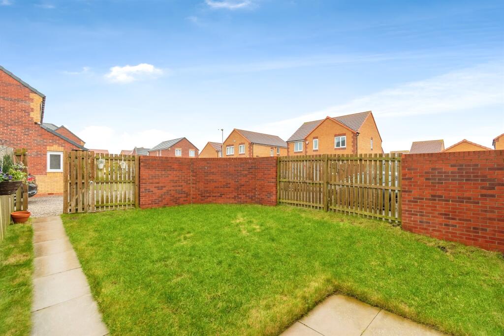 Additional image 2 of Turner Grove, Bradford