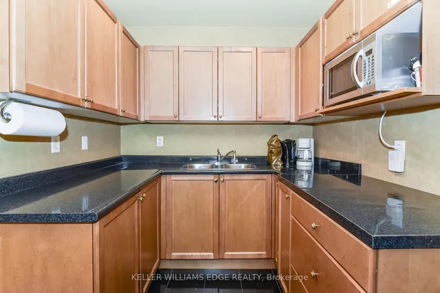 Additional image 36 of 2085 Amherst Heights Dr Unit 610