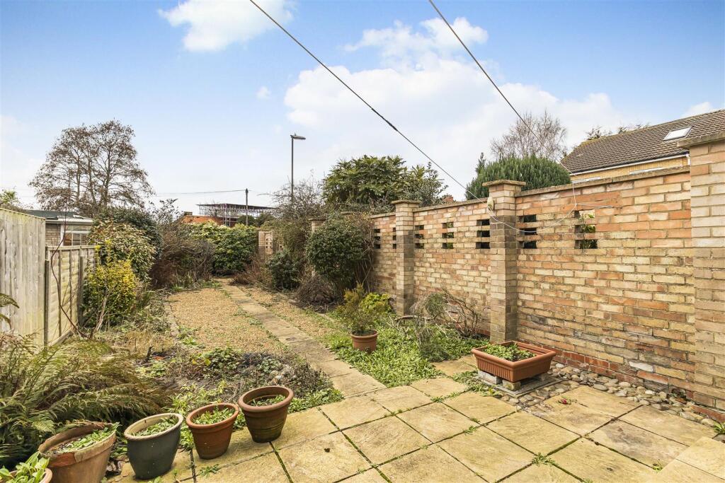 Additional image 11 of Enniskillen Road, Cambridge