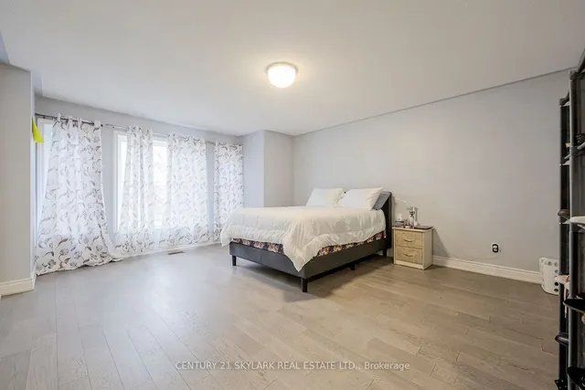 Additional image 29 of 59 Richwood Cres