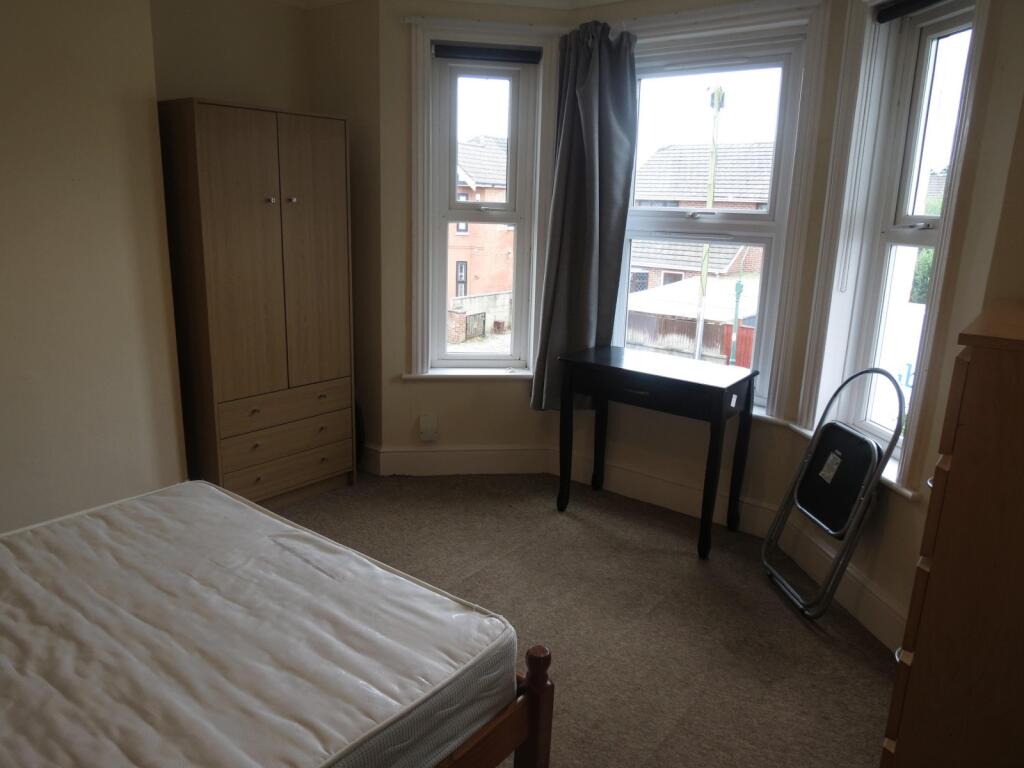 Additional image 8 of 5 bedroom Detached House in Winton