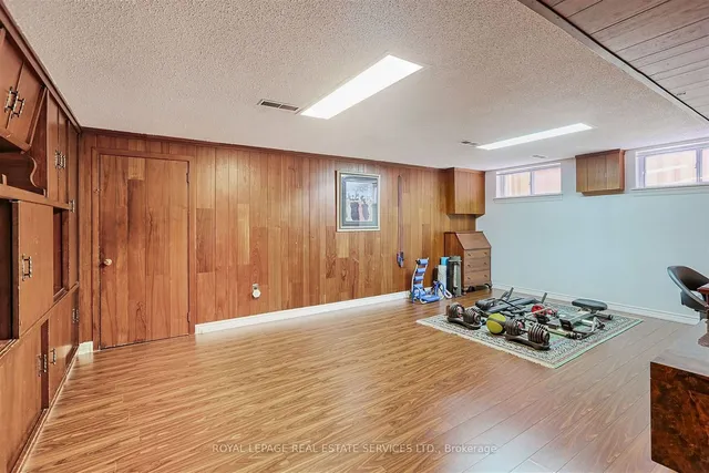 Additional image 19 of 15 Fulwell Cres