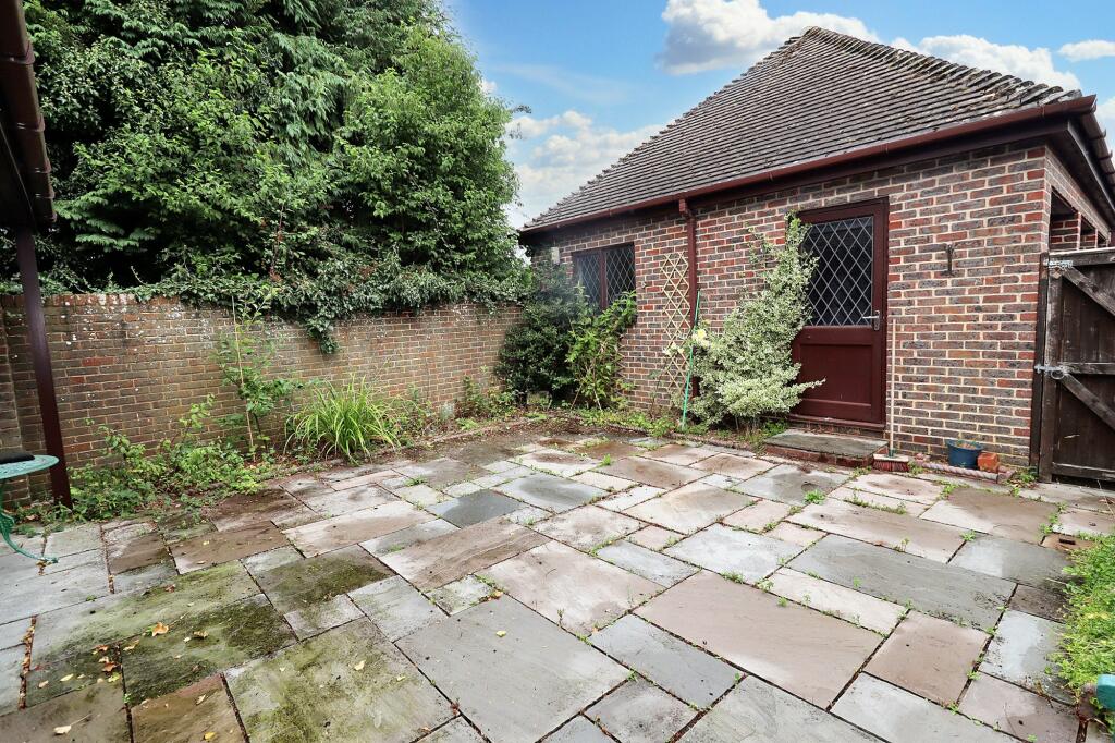 Additional image 19 of Courville Close, Alveston, BS35