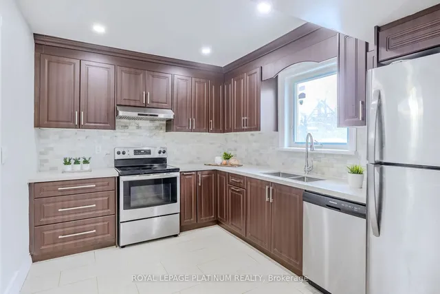 Additional image 7 of 44 Troy St