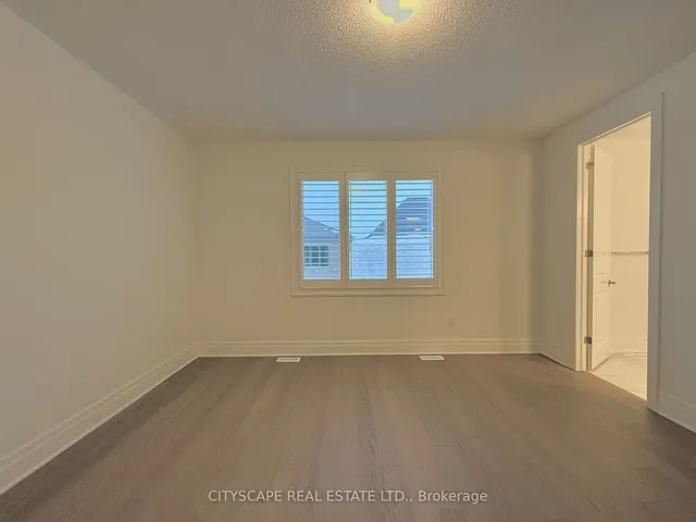 Additional image 18 of 1358 Lily Cres