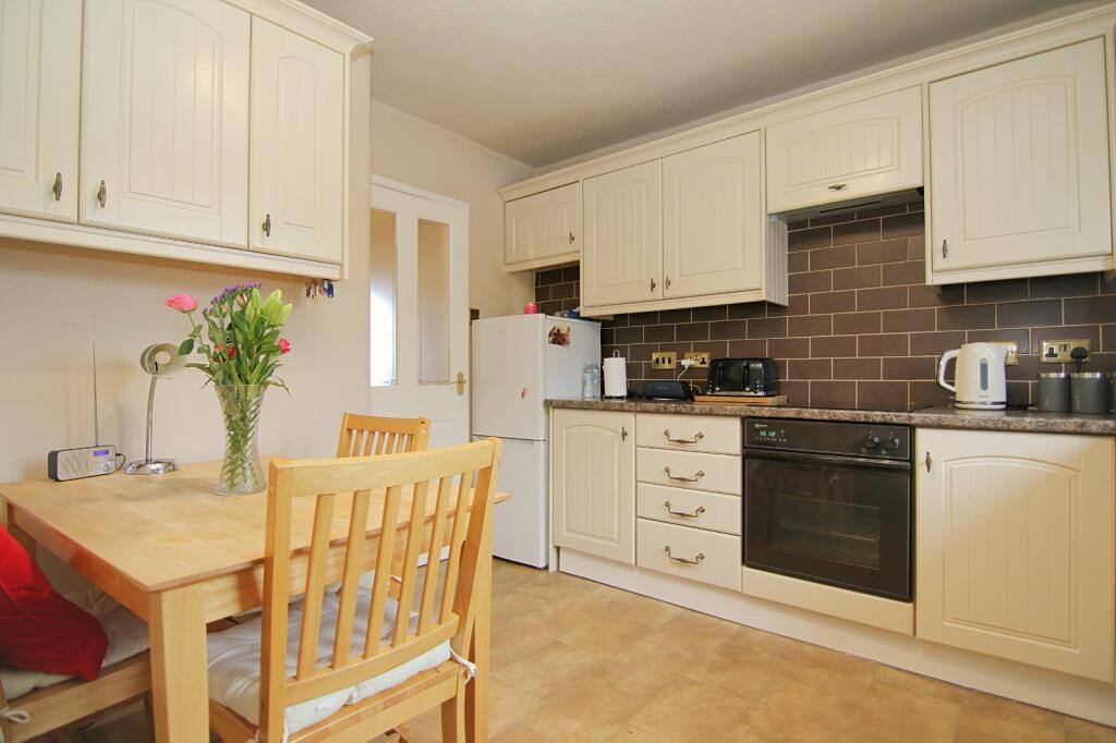 Additional image 7 of Kings Drive, Bradford, BD2