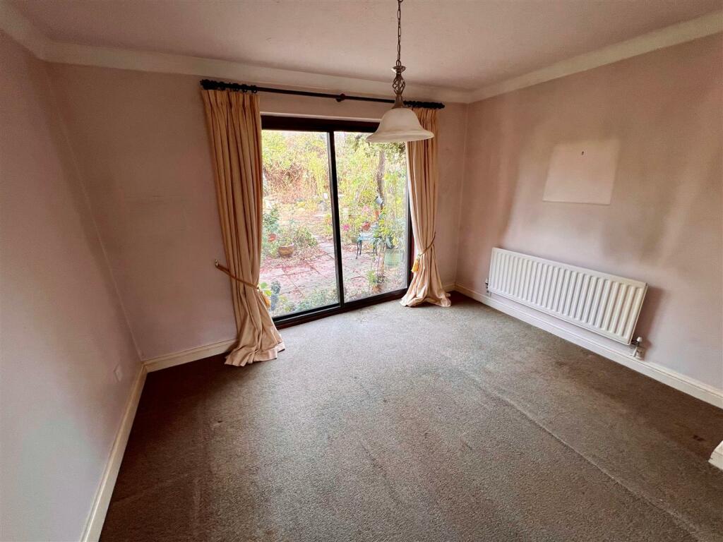 Additional image 5 of Burnaston Crescent, Monkspath, Solihull