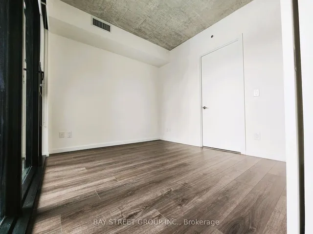 Additional image 14 of 7 Smith Cres Unit 401