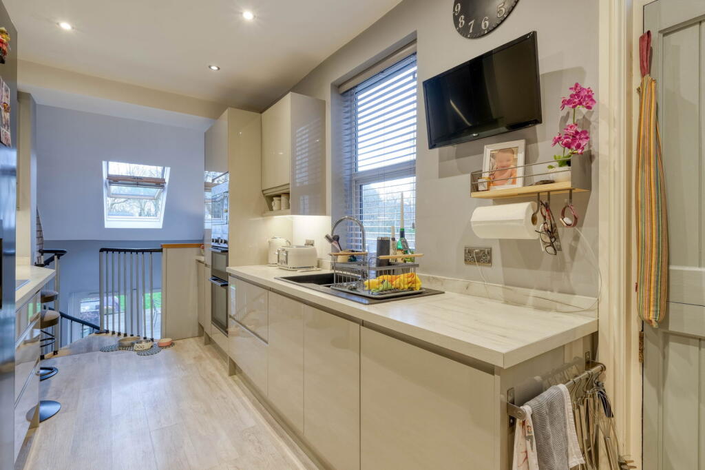 Additional image 8 of Midland Road, Cotteridge, Birmingham, B30 2EY