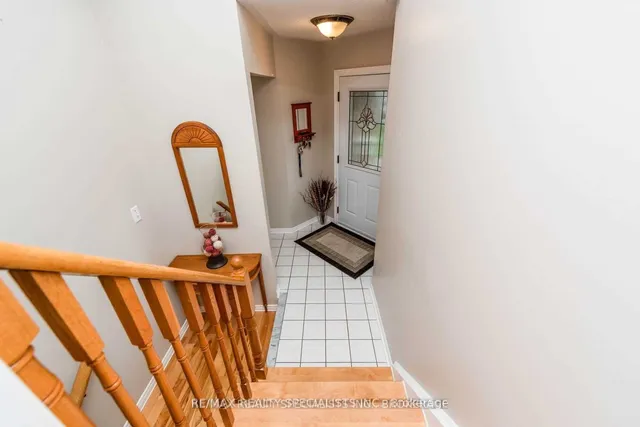 Additional image 3 of 14 Arjay Tr