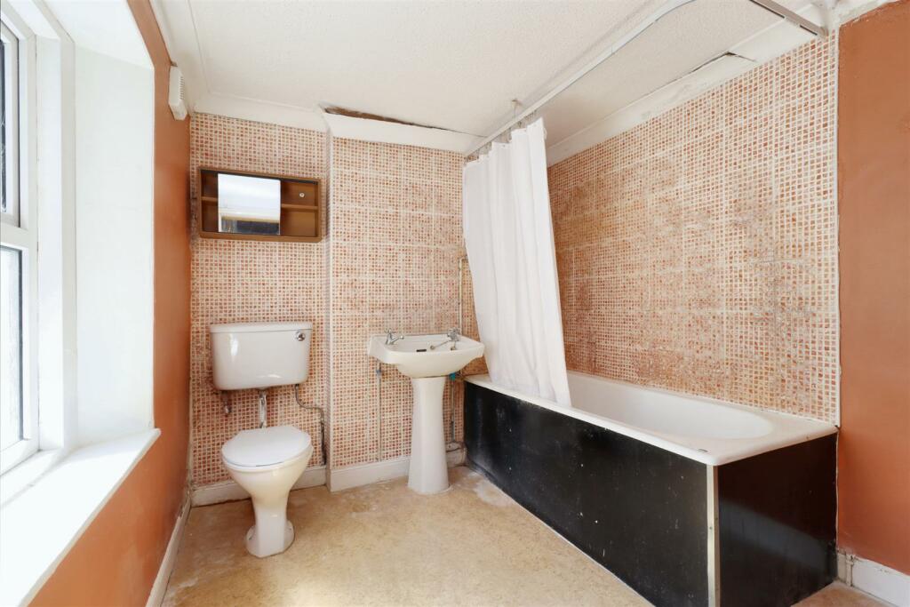 Additional image 10 of Character home in central Clevedon location