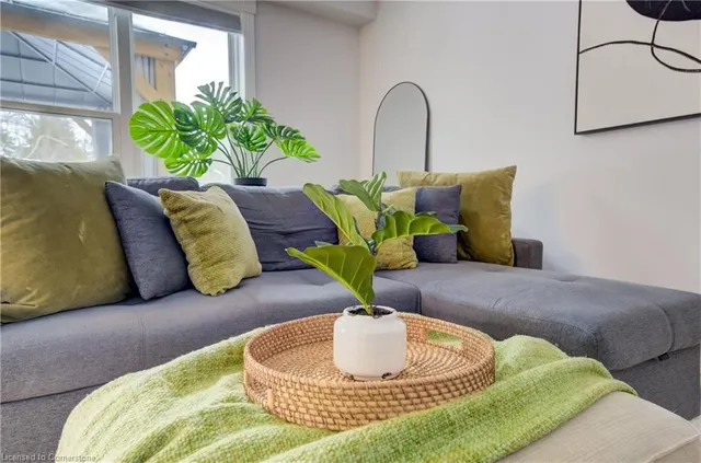 Additional image 34 of 266 Newbury Dr