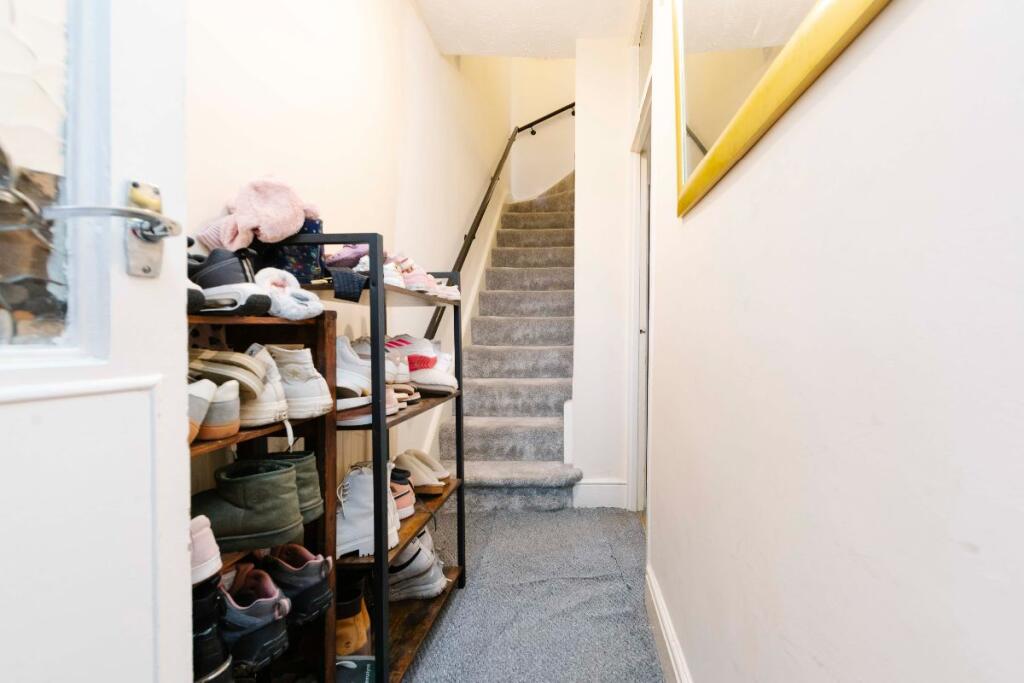 Additional image 32 of Brynheulog, High Street, Trelewis, Treharris