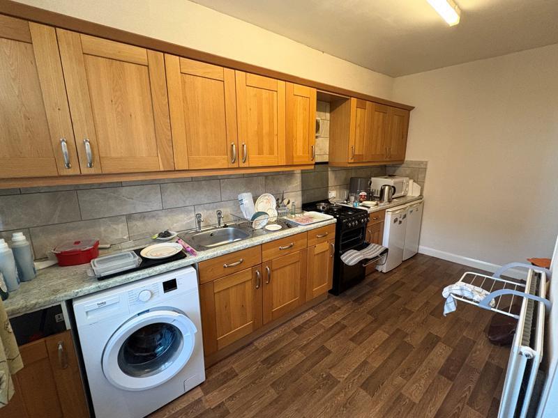 Additional image 10 of Whitechapel Road, Cleckheaton