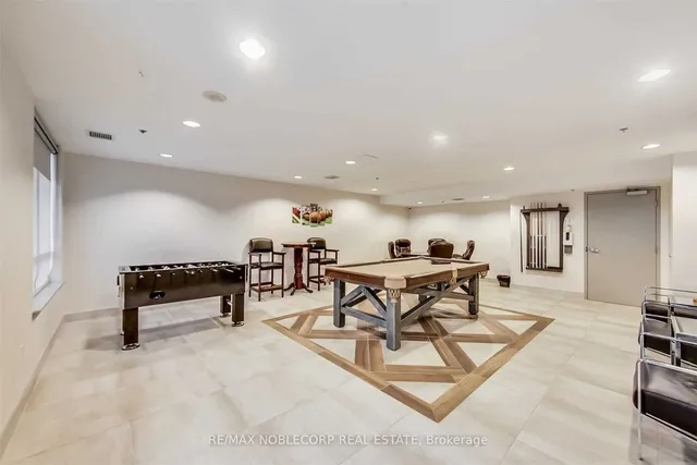 Additional image 31 of 812 Lansdowne Ave Unit 113