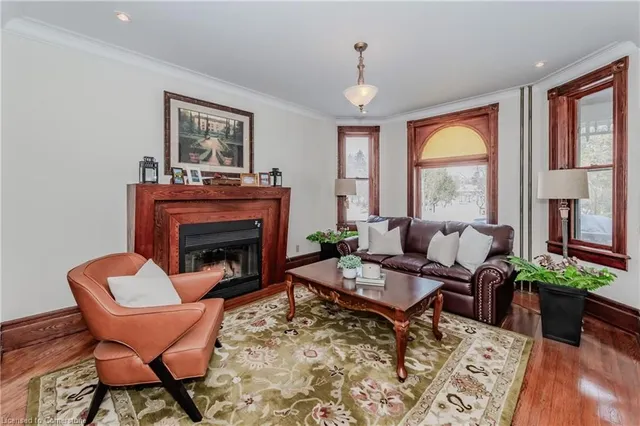 Additional image 7 of 33 Roland St