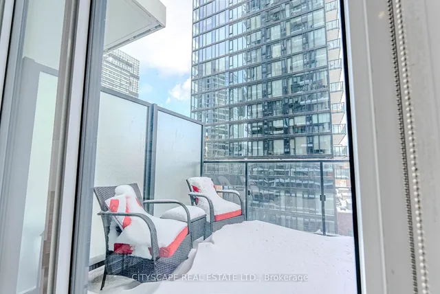 Additional image 32 of 77 Shuter St Unit 907