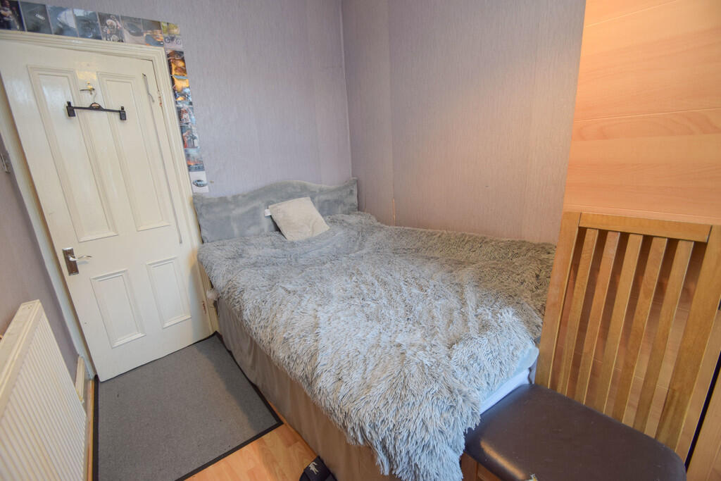 Additional image 5 of Wellington Crescent, Shipley