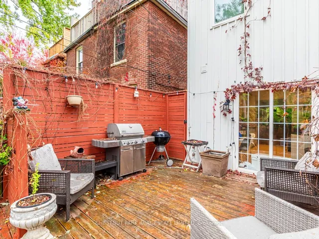 Additional image 36 of 21 Salisbury Ave