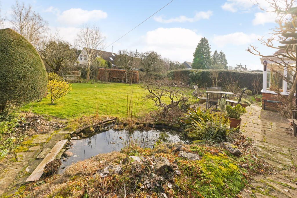Additional image 19 of Wood End Hill, Harpenden, AL5